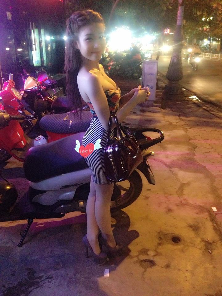 两个校花被校长双伦h